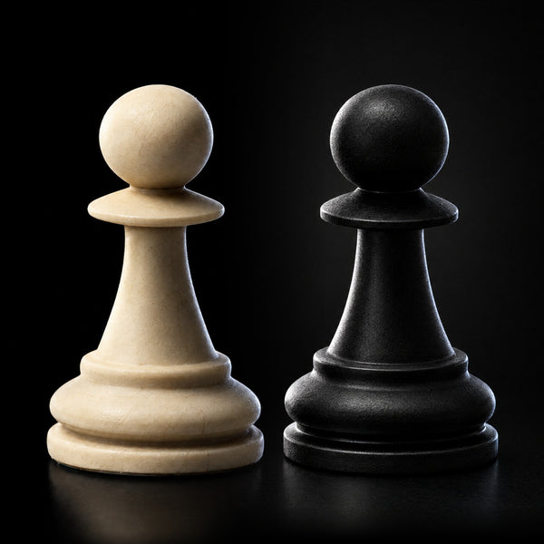 Best Chess Set Ever 4X cream and black pawns side by side